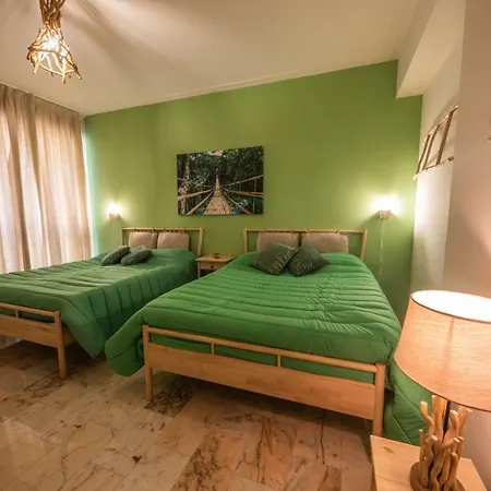 Downtown Apartment *