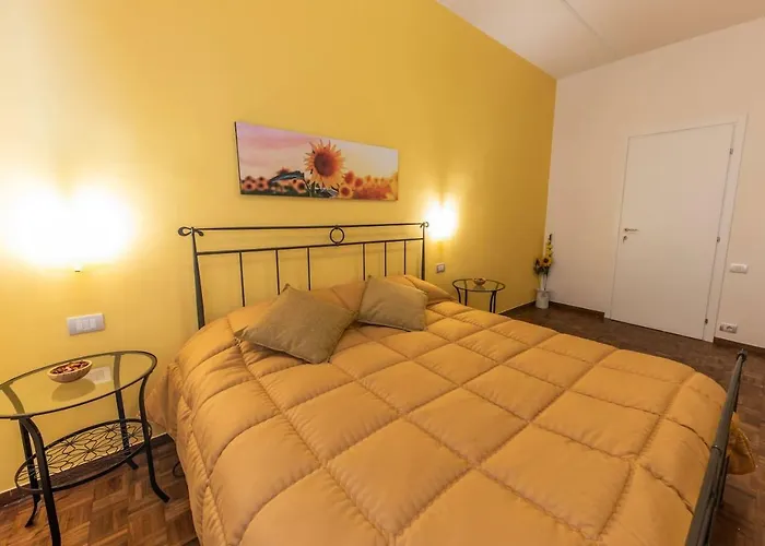 Downtown Apartment *