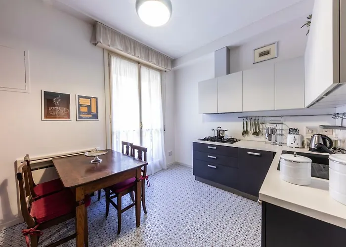 Downtown Apartment *